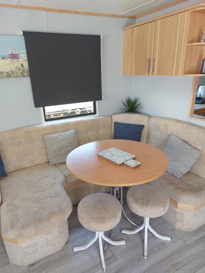Above & Beyond Caravans Rhyl Bagian luar foto